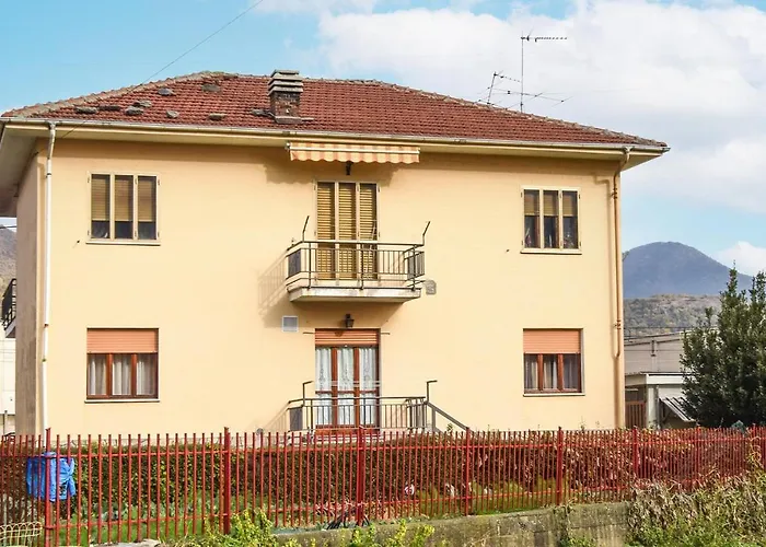Amazing In Sant'ambrogio Di T Σπίτι διακοπών